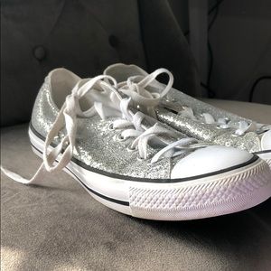 Sparkling Silver Converse size 8